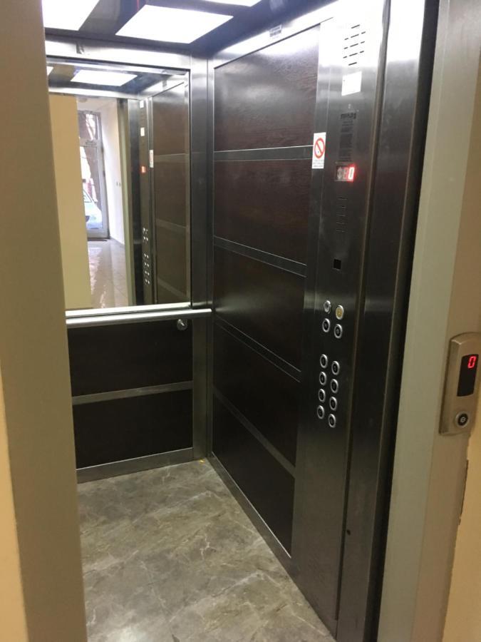 Ms - Downtown With Free Parking Space Appartement Belgrado Kamer foto